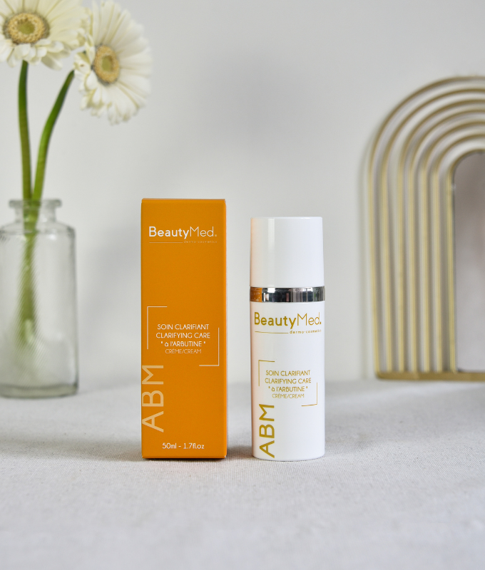 Crème clarifiante avec ABM (Quantité 30 x 50 ml ou 24 x 150 ml)