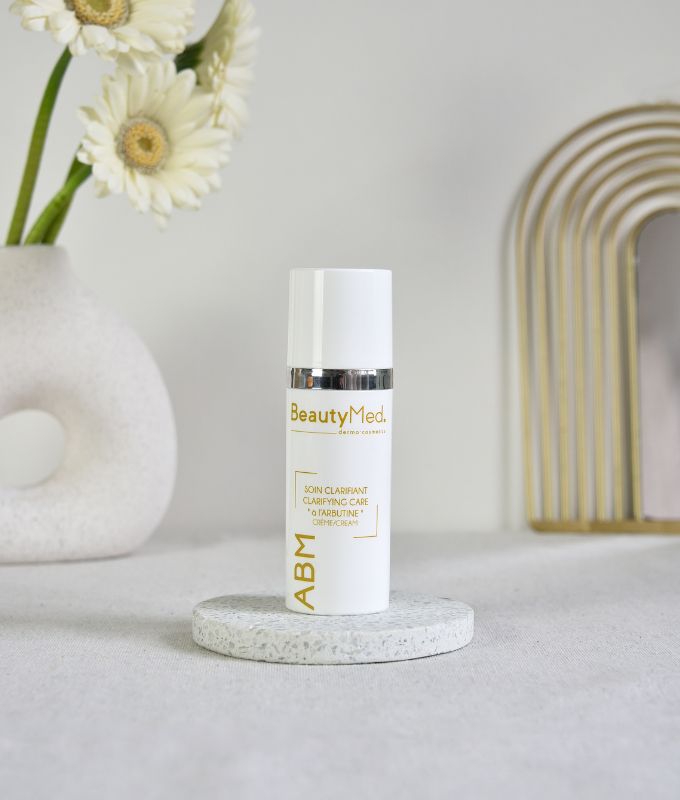 Crème clarifiante avec ABM (Quantité 30 x 50 ml ou 24 x 150 ml)